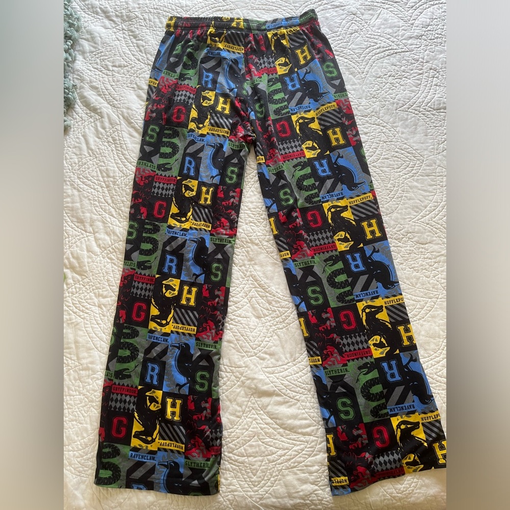 20% OFF 2+ BUNDLES! Harry Potter Pajama Pants. Multicolored. Medium.